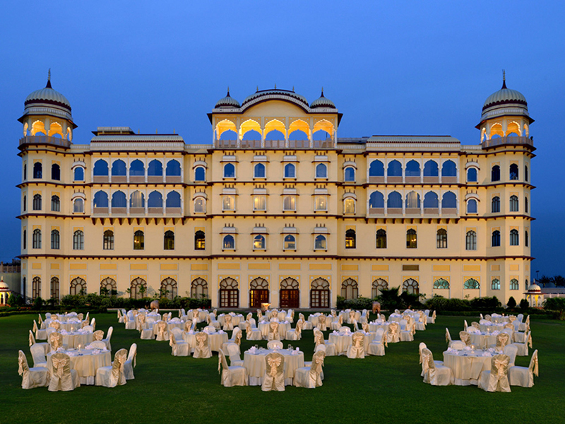 NOOR MAHAL